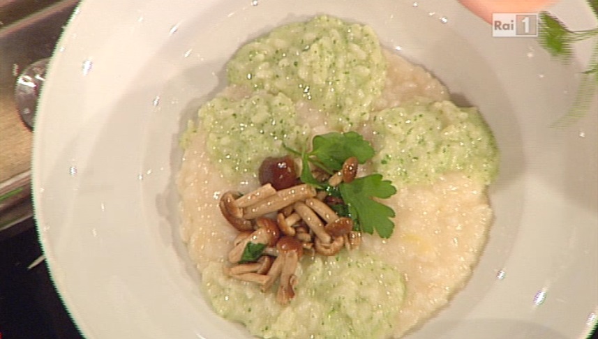 risotto con pesto di prezzemolo e funghi