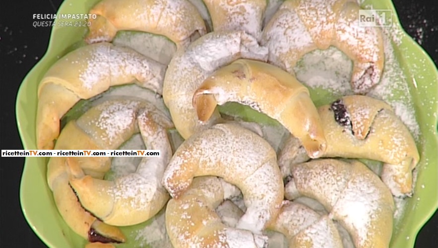 cornetti alla ricotta di Anna Moroni