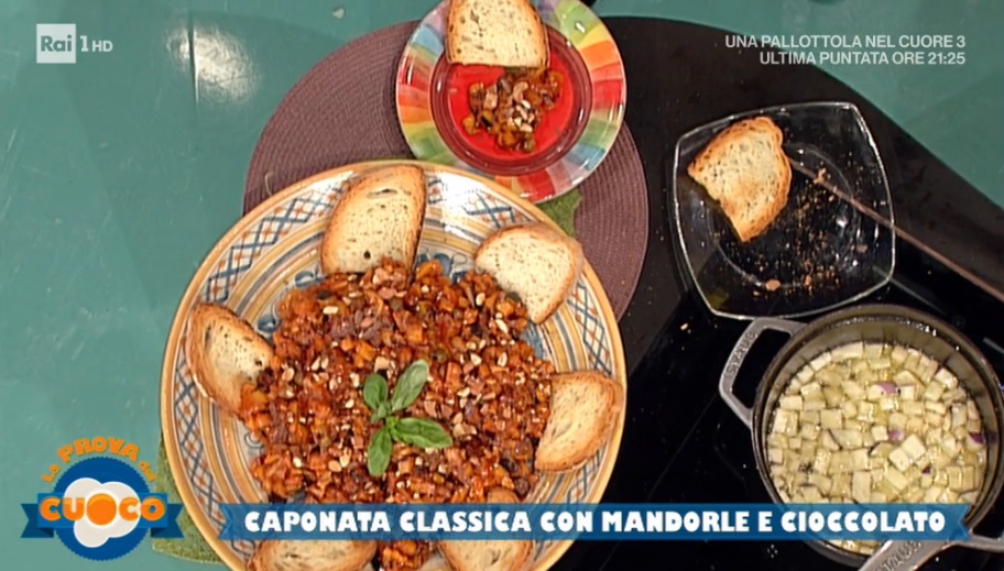 caponata classica con mandorle e cioccolato di Natale Giunta