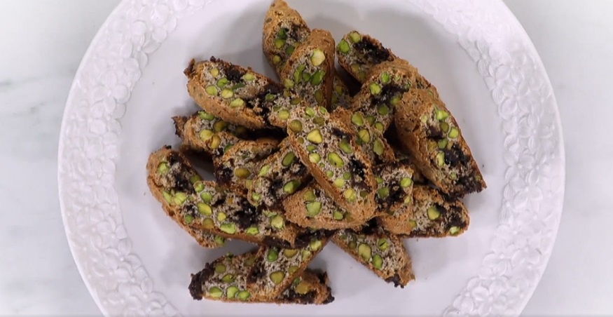 cantucci cioccolato e pistacchi