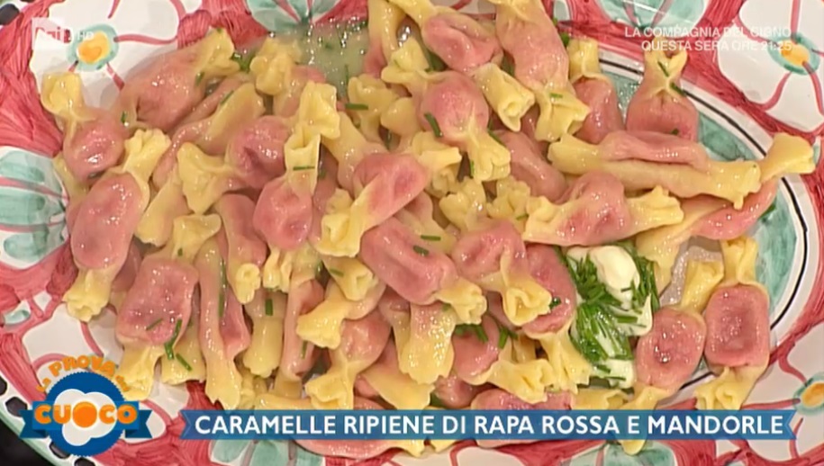 caramelle ripiene di rapa rossa e mandorle di Alessandra Spisni