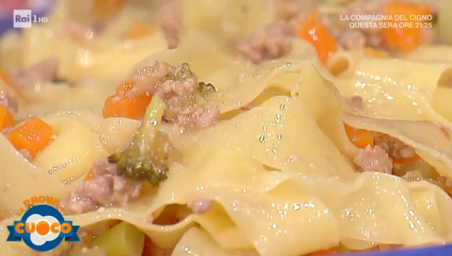 pappardelle al ragù bianco e broccoli di Alessandra Spisni