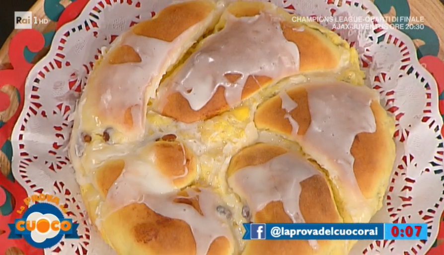 treccia di Pasqua con crema e uvetta di Alessandra Spisni