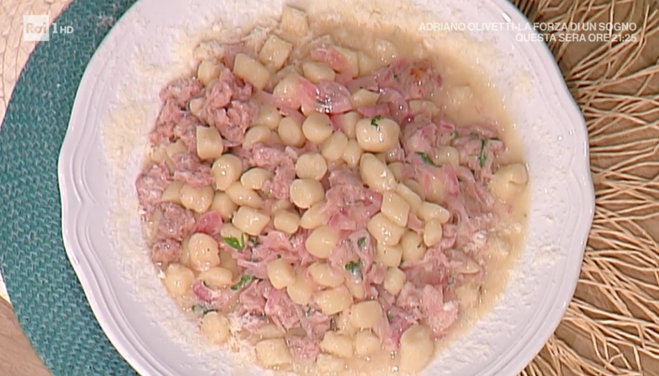 gnocchetti all'acqua con salsiccia di Daniele Persegani