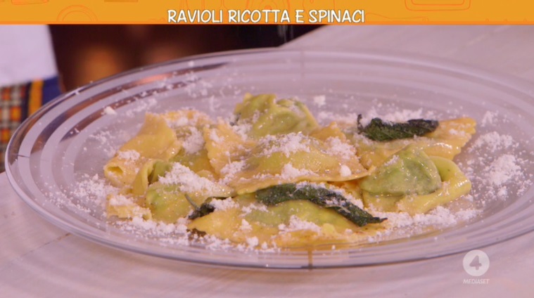 ravioli ricotta e spinaci