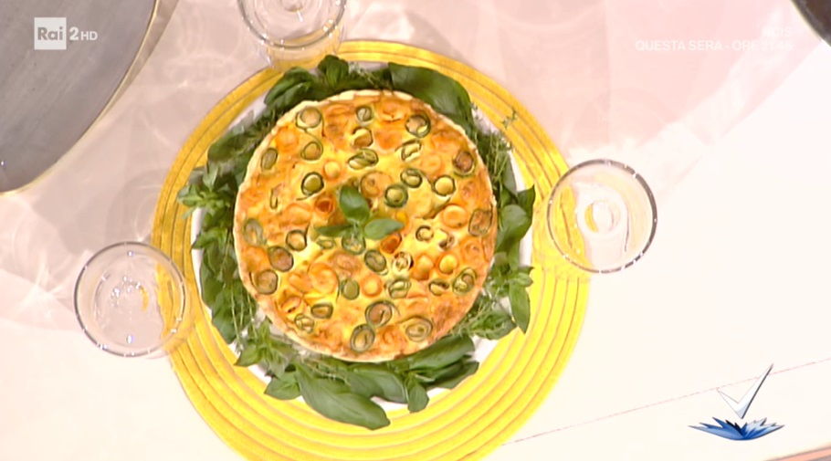 torta salata floreale