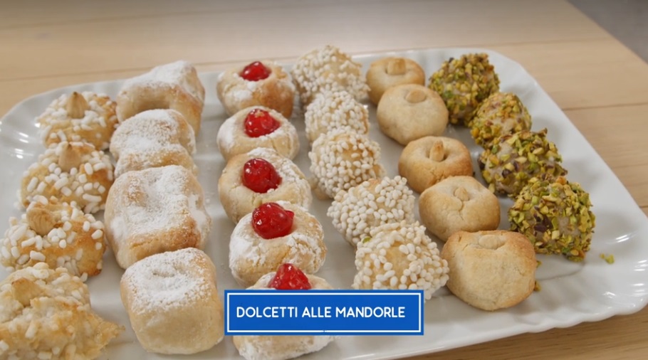 dolcetti di mandorle