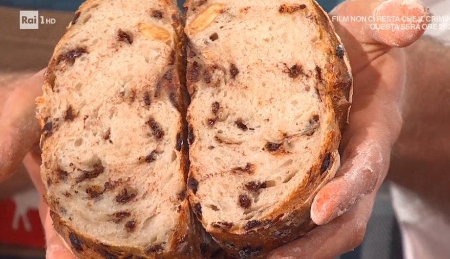 pane allo zenzero cioccolato e mandorle