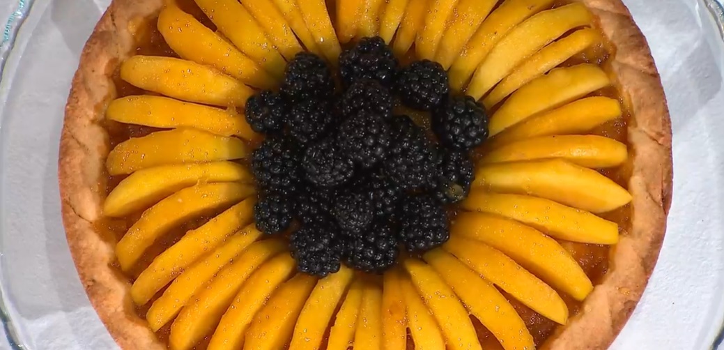 torta girasole di pesche di Natalia Cattelani