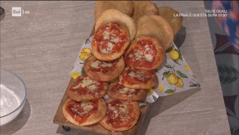 pizzette fritte di Fulvio Marino
