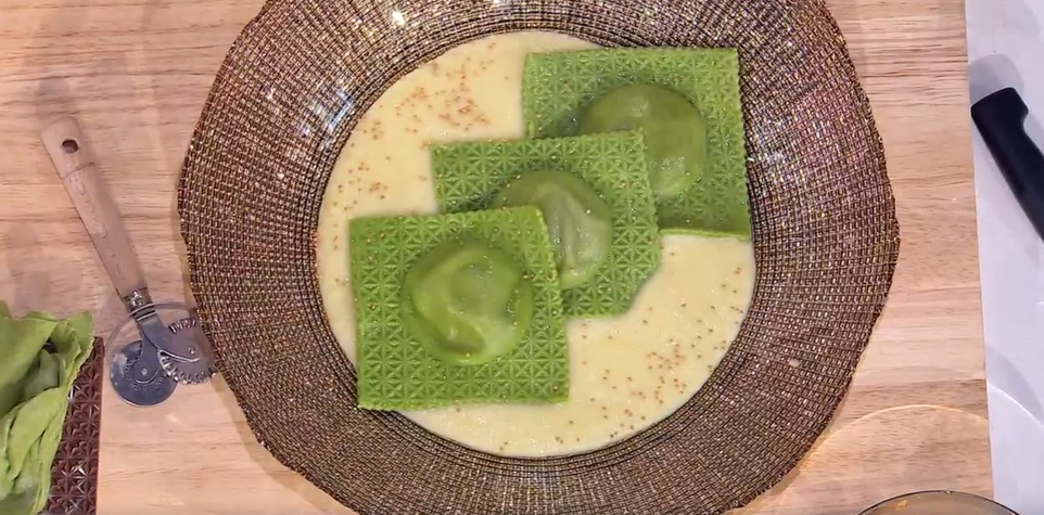 ravioloni lenticchie e zampone di Daniele Persegani