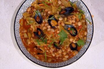 maltagliati in zuppa di fagioli e cozze di Mauro e Mattia Improta