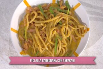 pici alla carbonara con asparagi di Federico Fusca