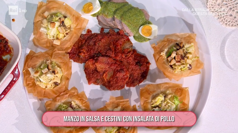 manzo in salsa e cestini con insalata di pollo di Daniele Persegani