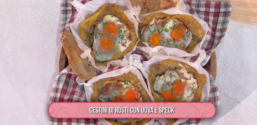 cestini di rosti con uova e speck di Barbara De Nigris