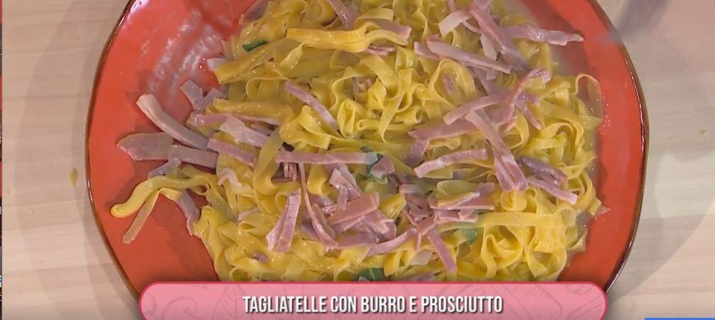 tagliatelle con burro e prosciutto di Alessandra Spisni