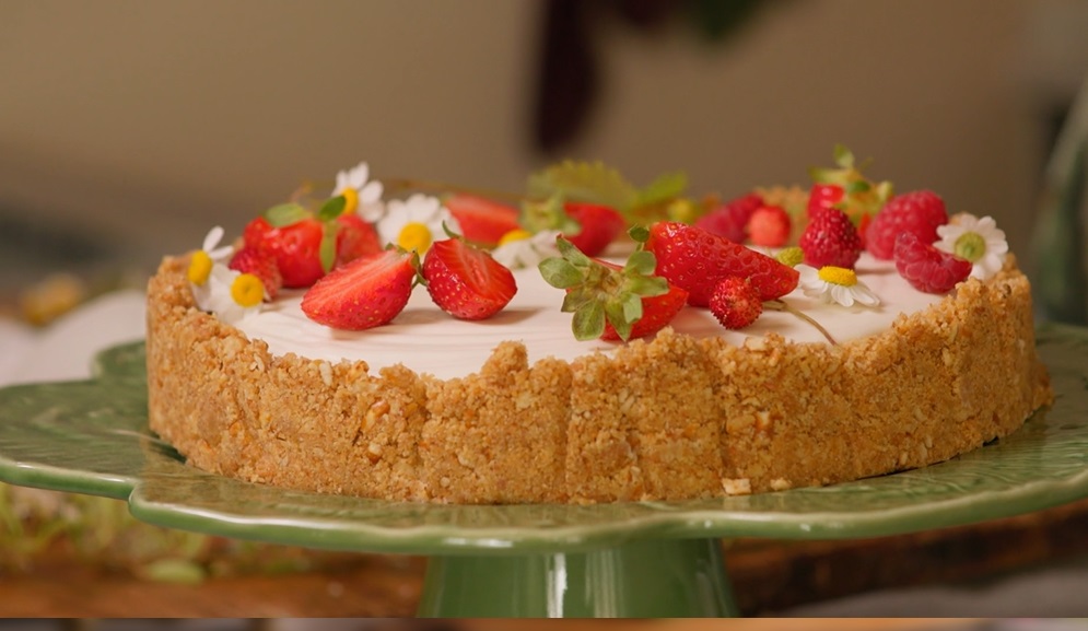 torta di primavera con fragole di Csaba