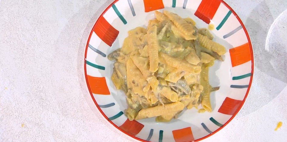 garganelli con carciofi cacio e ova di Davide Nanni