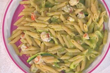 pasta zucchine gamberi e limone di Giusina Battaglia