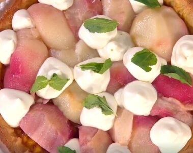 crostata alle pesche di Chloe Facchini