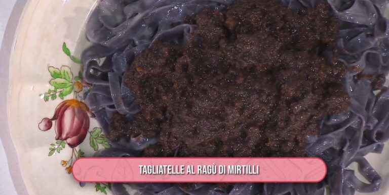 tagliatelle al ragù di mirtilli di Enrico Croatti