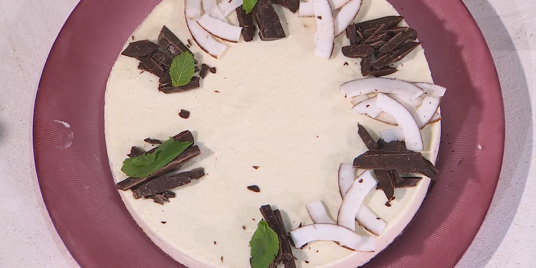 torta semifreddo al cocco di Natalia Cattelani