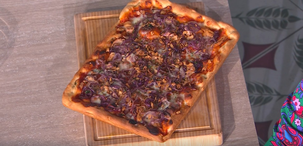 pizza tonno e cipolle di Fulvio Marino