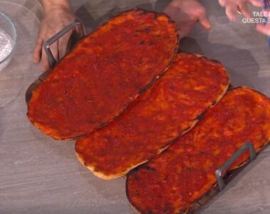 pizza rossa scrocchiarella di Fulvio Marino