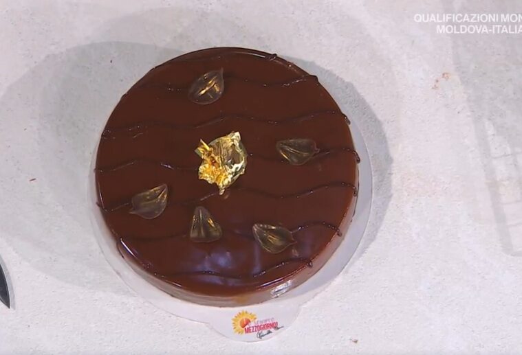 torta intenso fondente di Sal De Riso