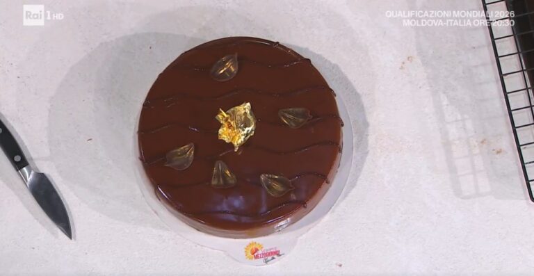 torta intenso fondente di Sal De Riso