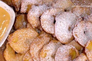 frittelle di mele in salsa al rum di Francesca Marsetti