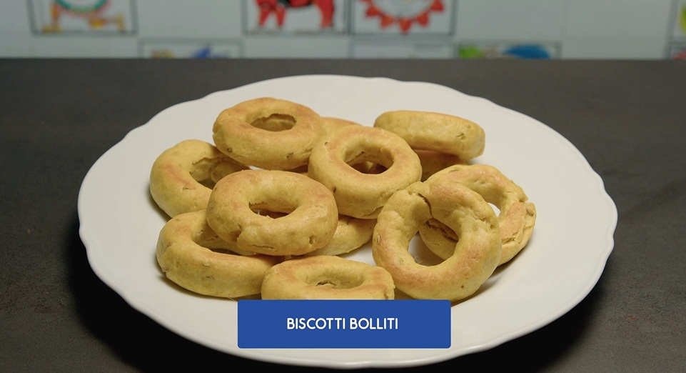 biscotti bolliti