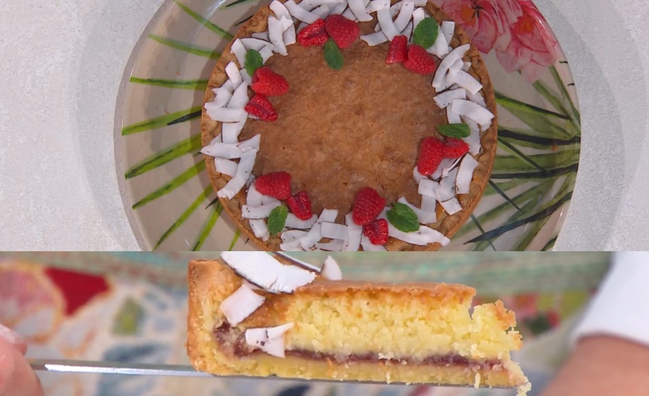 torta cocco e lamponi di Natalia Cattelani