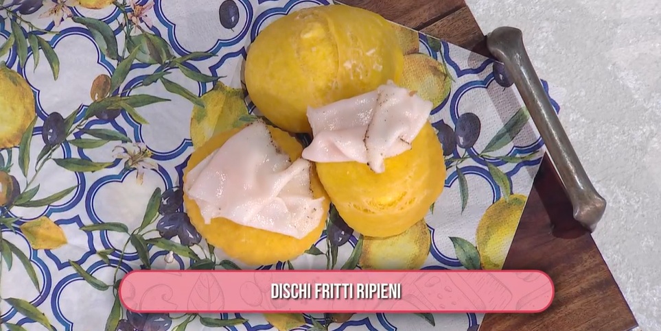 dischi fritti ripieni di gemelli Billi