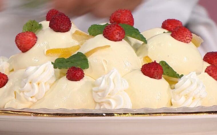 profiteroles al limone di Sal De Riso