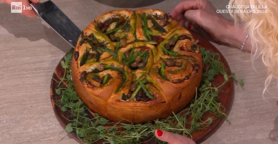 torta delle rose vegetariana di Francesca Marsetti