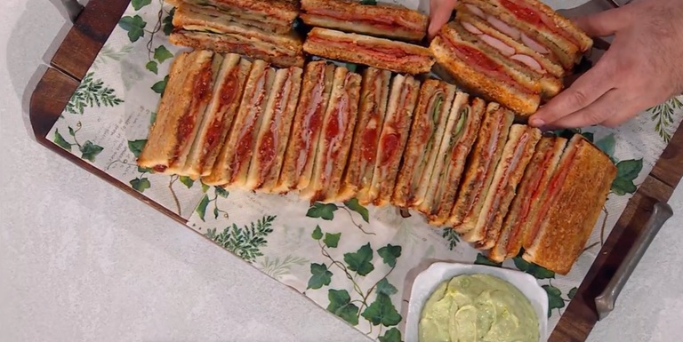 pizza toast di gemelli Billi
