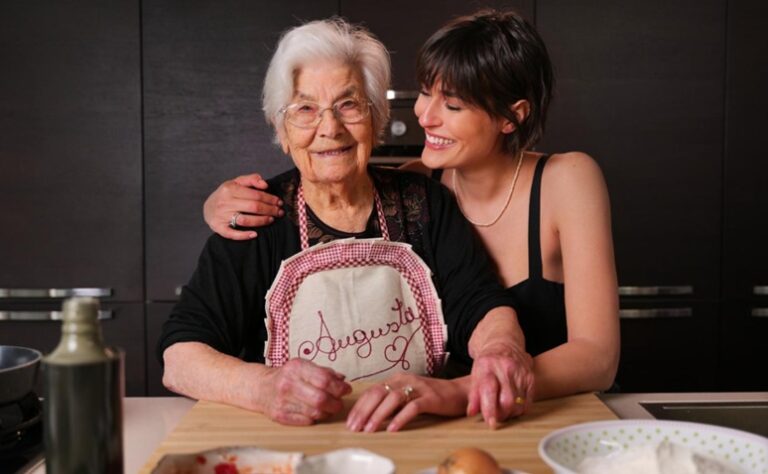 In cucina con la bisnonna