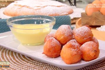 fritole de pomi