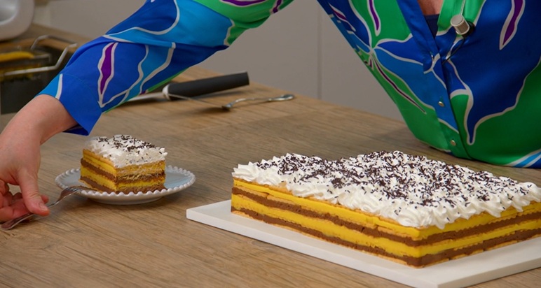 mattonella di biscotti con doppia crema di Sonia Peronaci