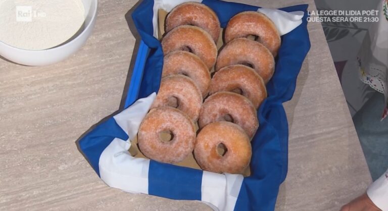 ciambelle fritte greche di Fulvio Marino