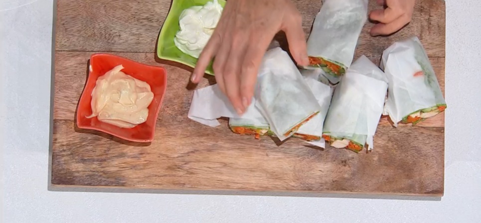 roll di lattuga con verdure e pollo di Francesca Marsetti