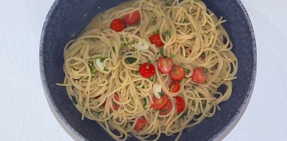 spaghetti alle vongole fujute di Crescenzo Morlando